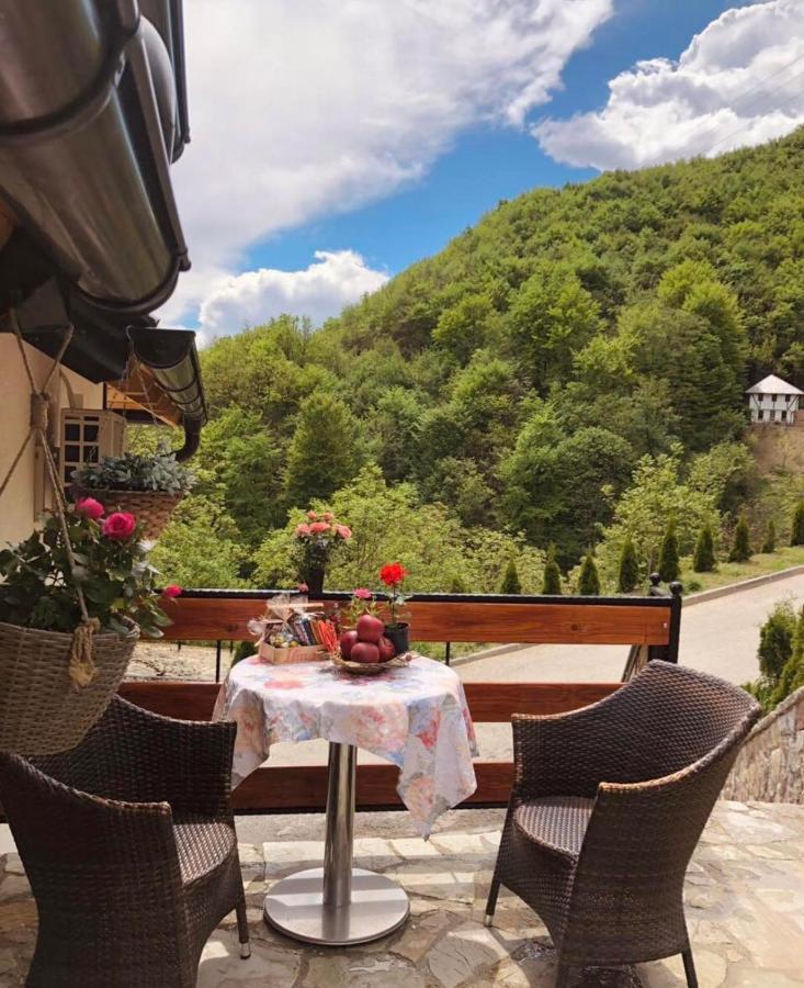 6 New River View Apartments Bihać エクステリア 写真