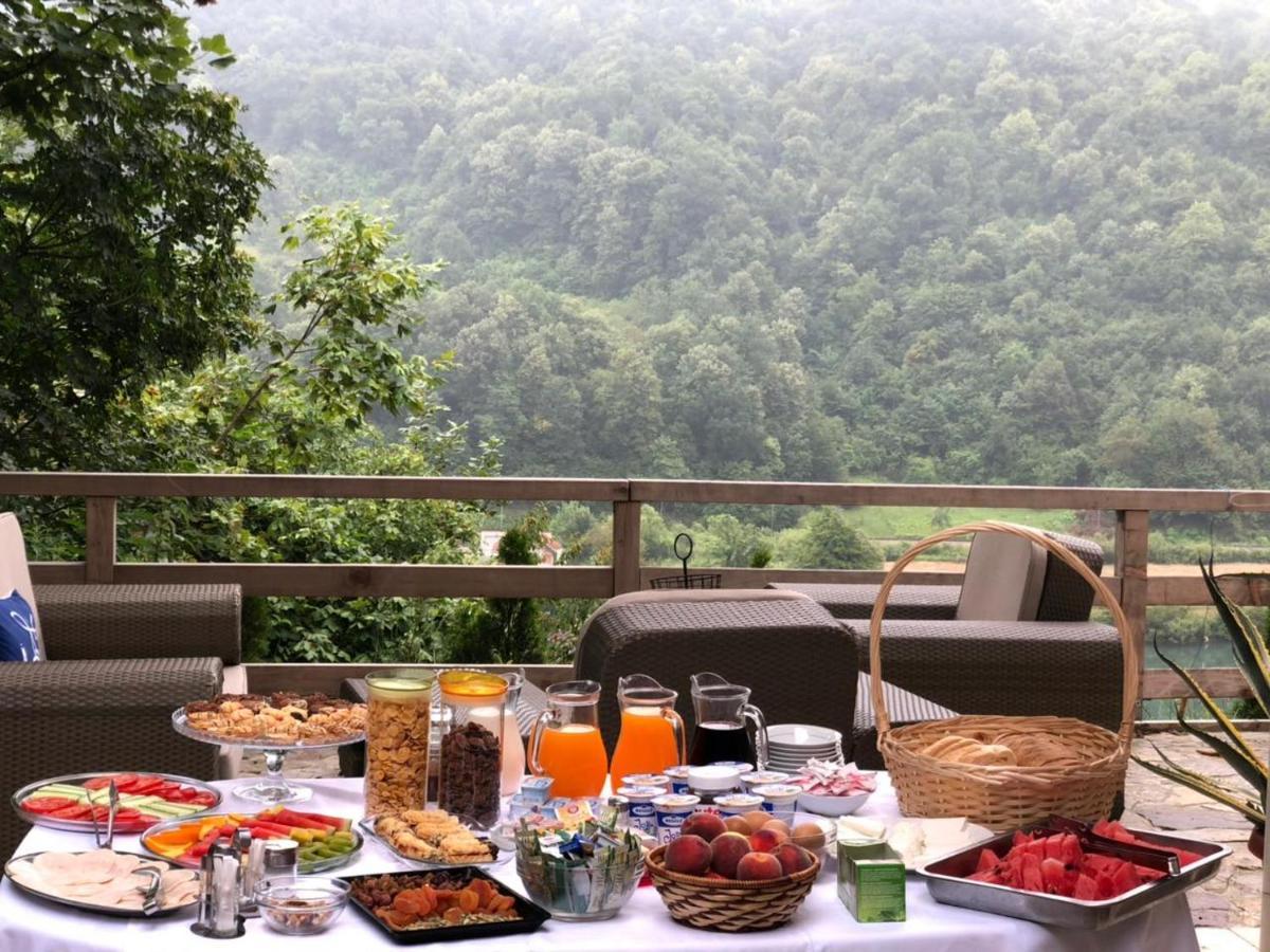 6 New River View Apartments Bihać エクステリア 写真