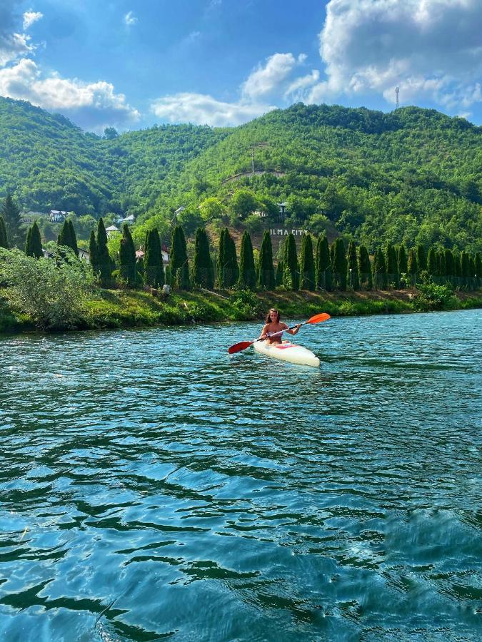 6 New River View Apartments Bihać エクステリア 写真