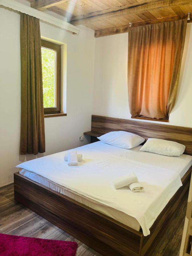 6 New River View Apartments Bihać エクステリア 写真
