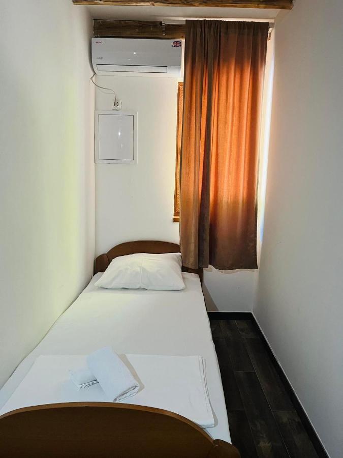 6 New River View Apartments Bihać エクステリア 写真
