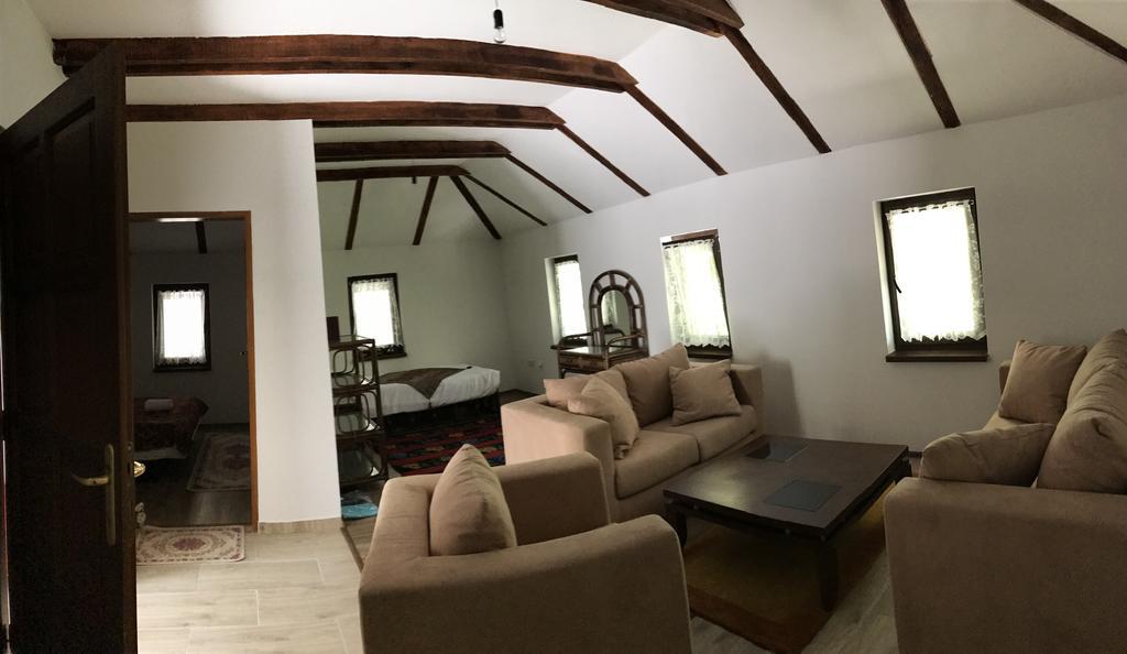 6 New River View Apartments Bihać エクステリア 写真