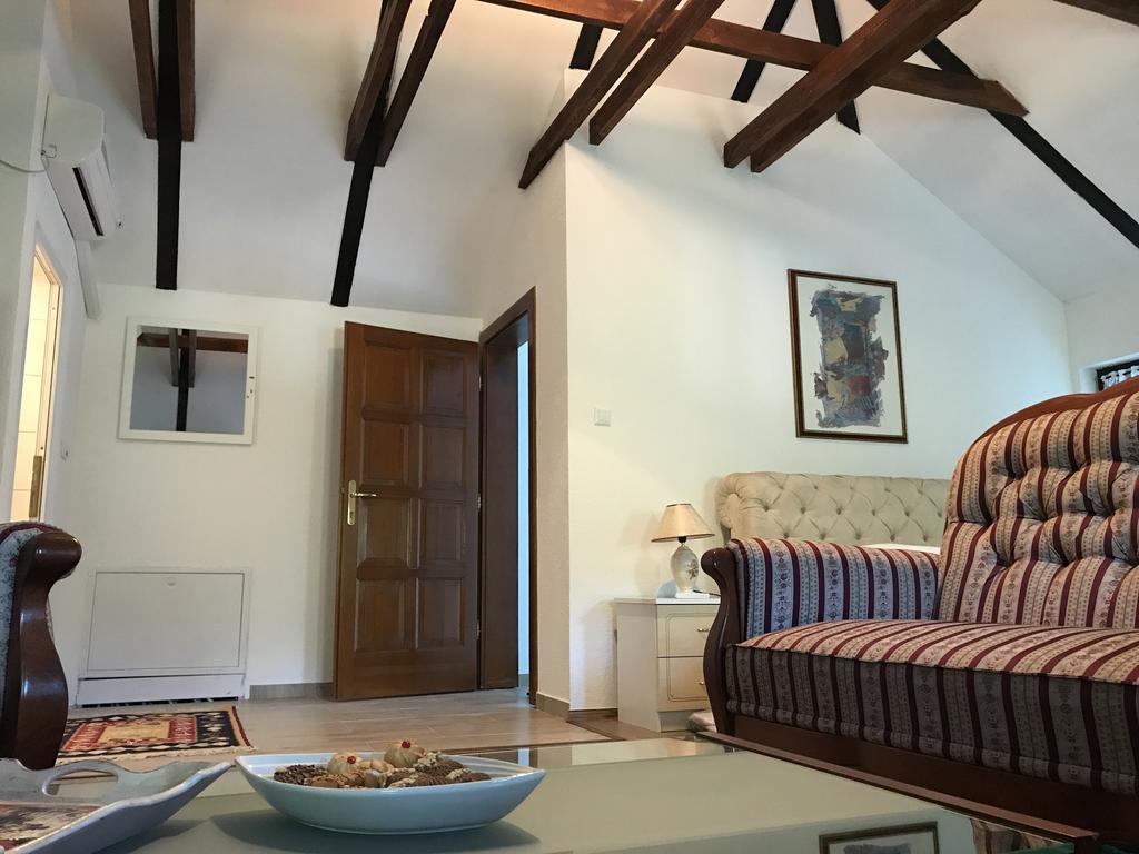 6 New River View Apartments Bihać エクステリア 写真