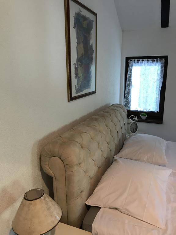 6 New River View Apartments Bihać エクステリア 写真