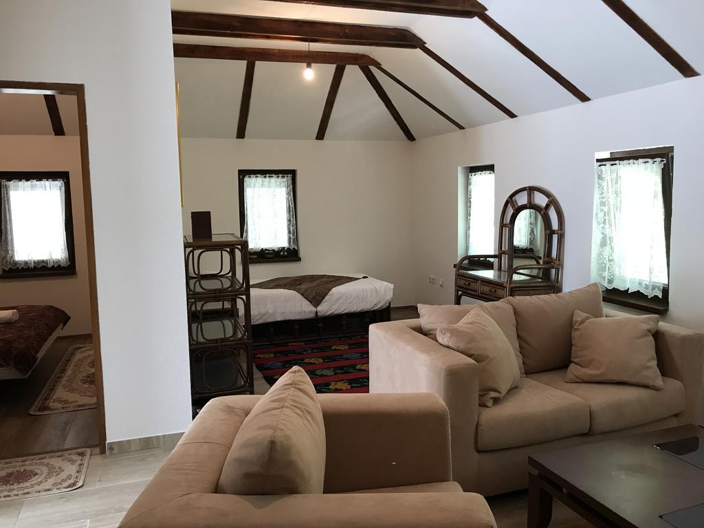6 New River View Apartments Bihać エクステリア 写真